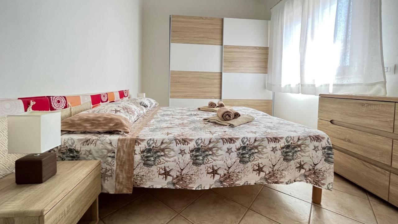 Attici Con Terrazzo Vista Mare Apartment กาลาเซตตา ภายนอก รูปภาพ