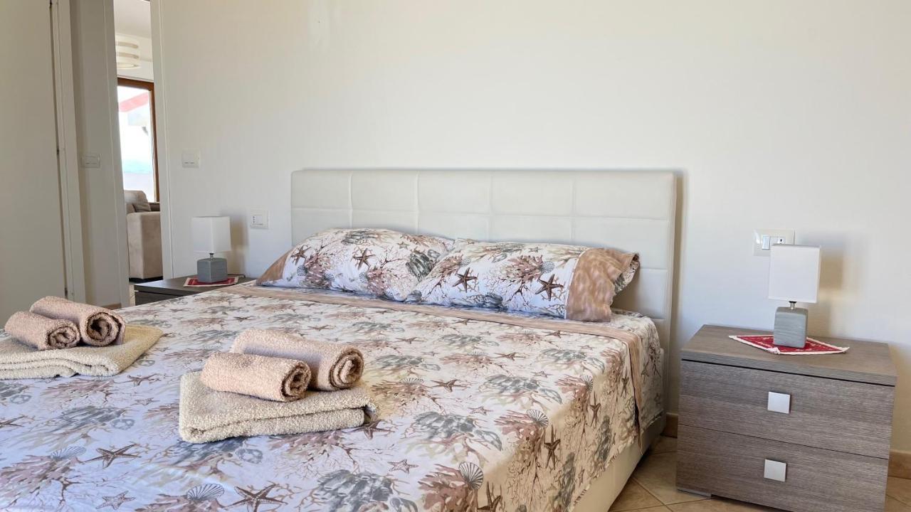 Attici Con Terrazzo Vista Mare Apartment กาลาเซตตา ภายนอก รูปภาพ
