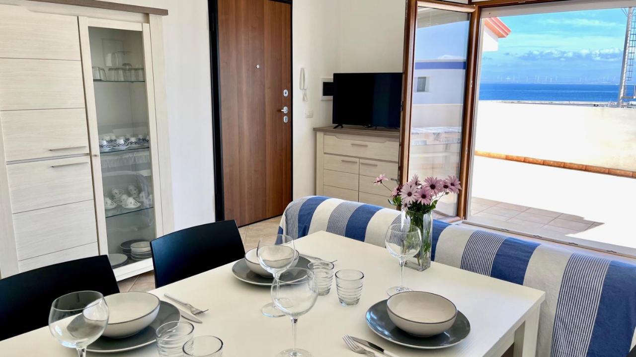 Attici Con Terrazzo Vista Mare Apartment กาลาเซตตา ภายนอก รูปภาพ