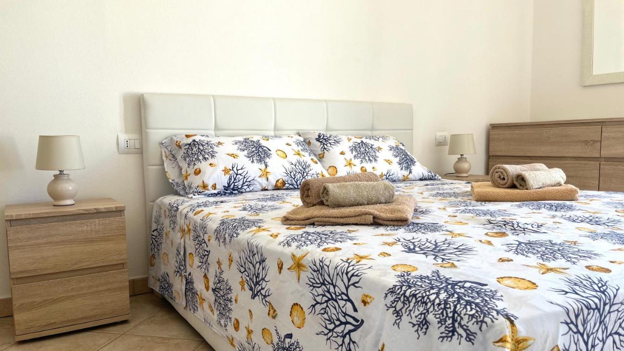 Attici Con Terrazzo Vista Mare Apartment กาลาเซตตา ภายนอก รูปภาพ