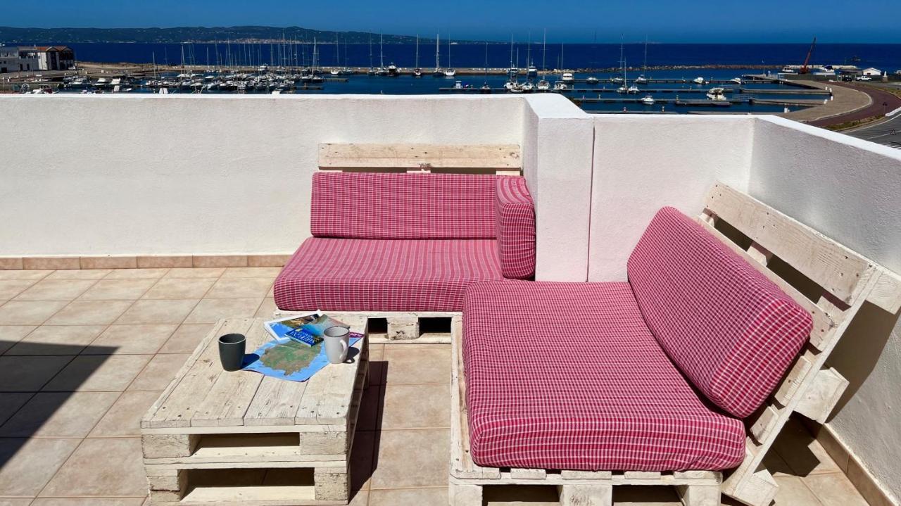 Attici Con Terrazzo Vista Mare Apartment กาลาเซตตา ภายนอก รูปภาพ