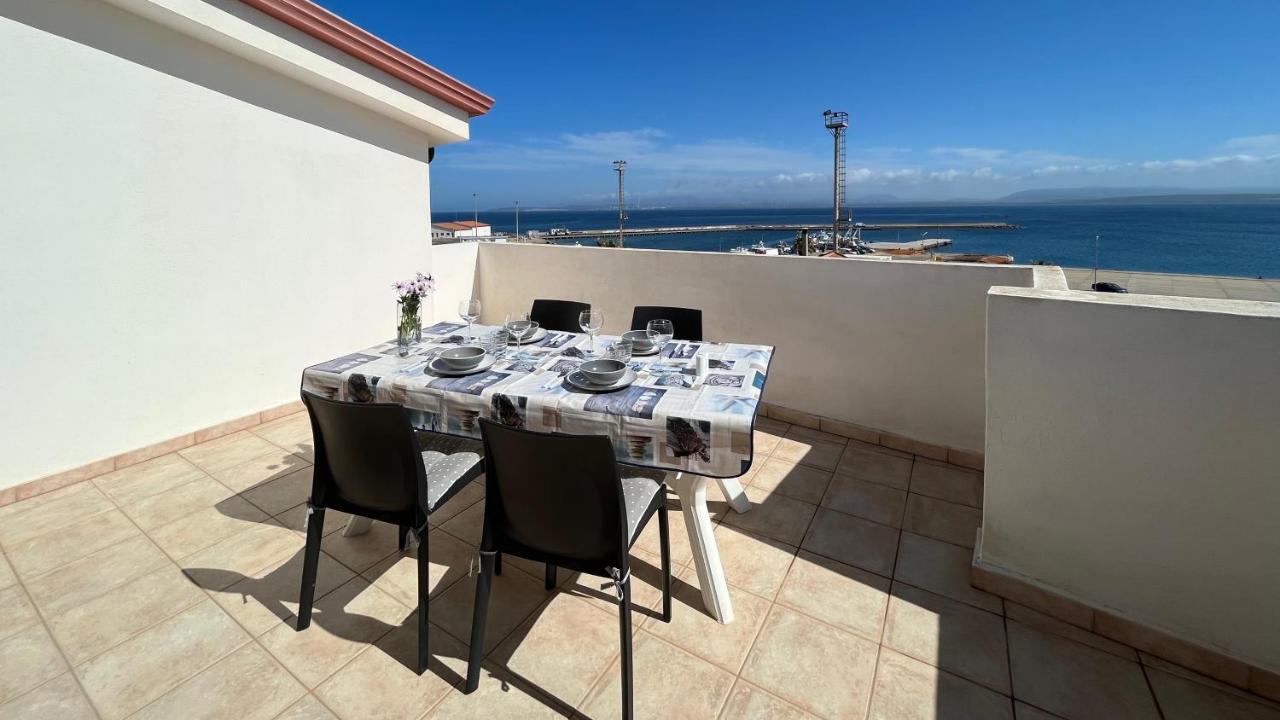 Attici Con Terrazzo Vista Mare Apartment กาลาเซตตา ภายนอก รูปภาพ